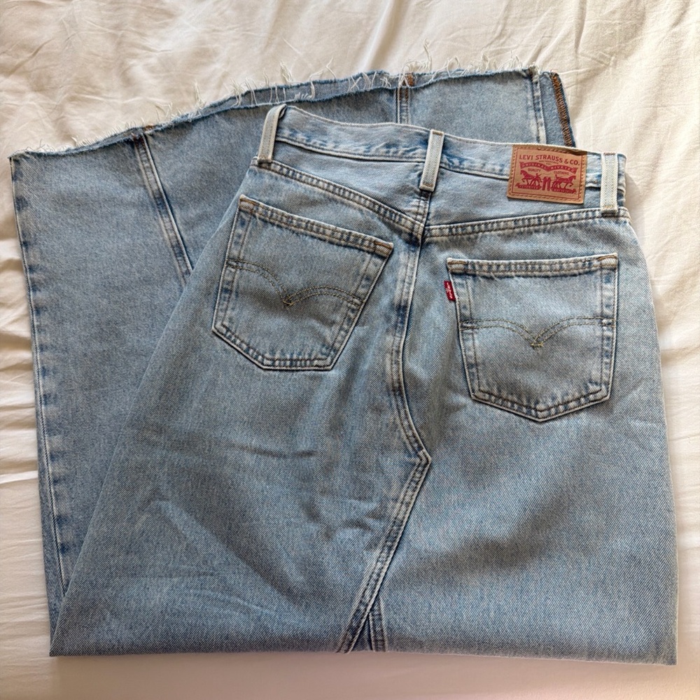 Levi's Light Wash Women’s Skirt